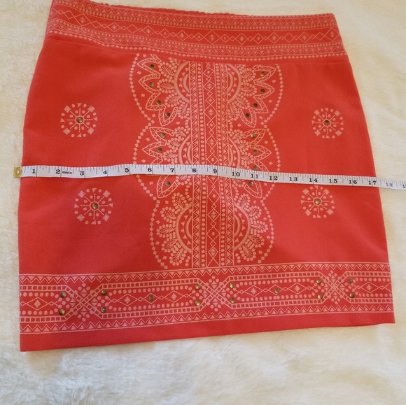 Accent skirt - Picture 4 of 4